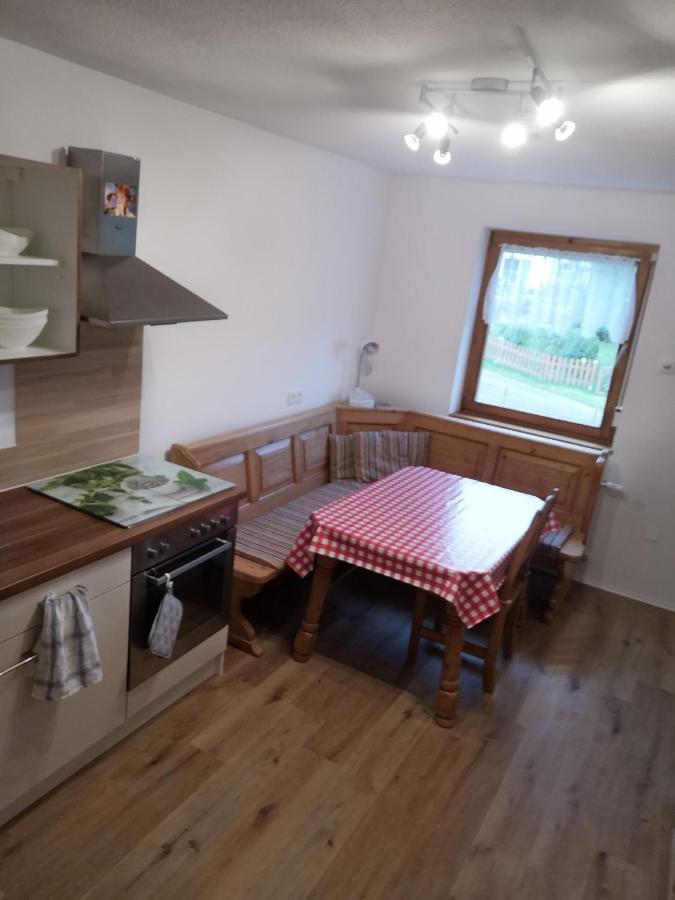 Apartment Auszeit Mit Kueche Viel Ruhe Und Natur Untrasried Kültér fotó